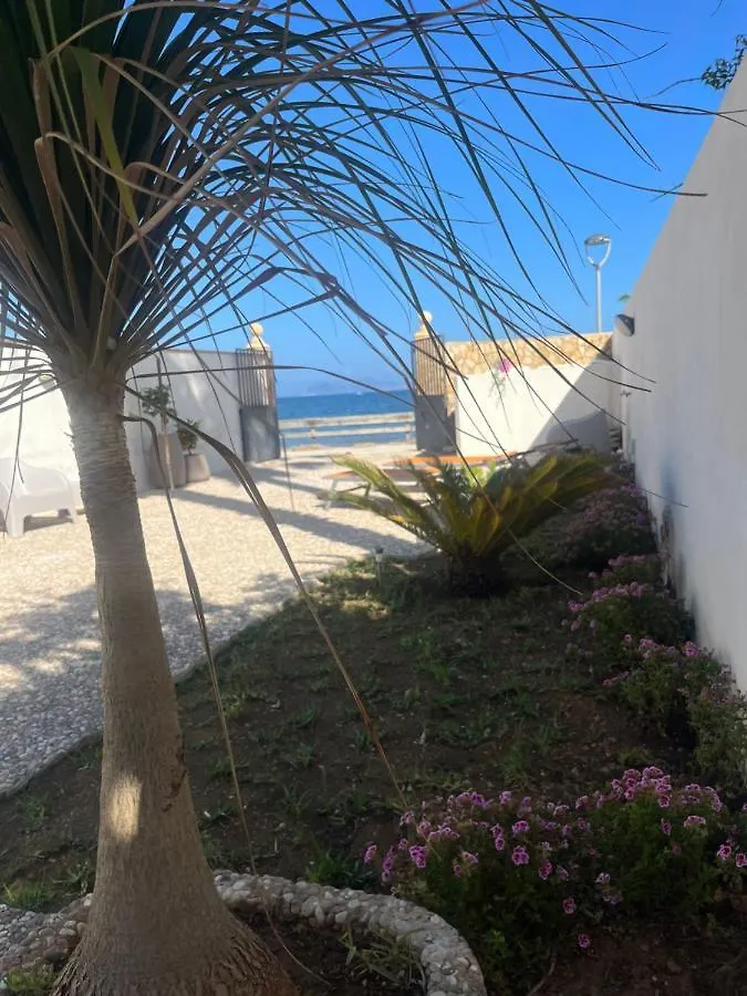 Appartamento Mare In Villa Giulia Sul Mare Marausa Itálie